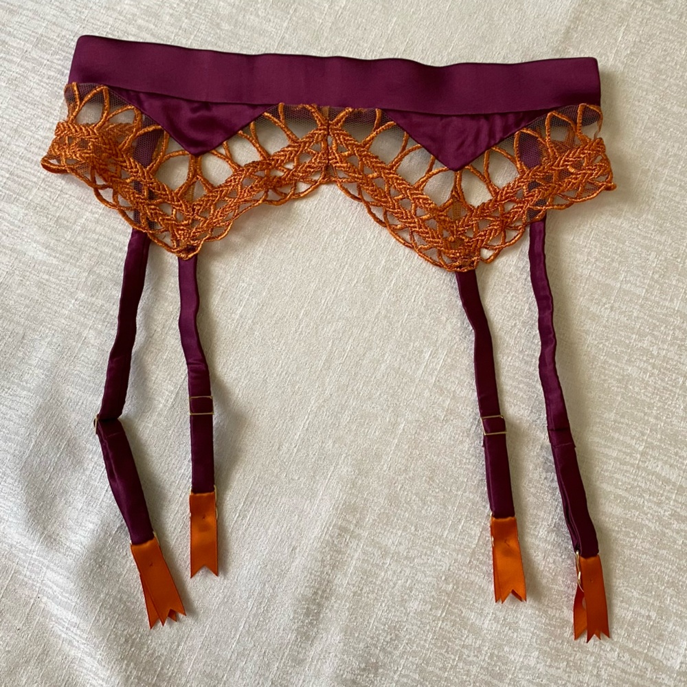 Studio Pia Gabriella Suspender XS